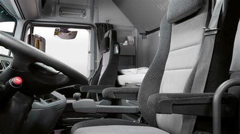 Mercedes Benz Actros Interior