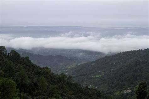 Dharamshala (Himachal Pradesh): Kangra Valley