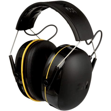 5 Best Noise-Cancelling Headphones for Construction | Family Handyman