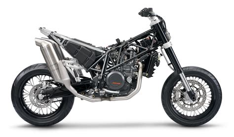 KTM 690 SUPERMOTO (2007-2011) Review | Specs & Prices | MCN