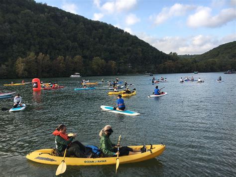 Lake Austin Kayak Rentals - ATX Peace Paddling - Austin, TX