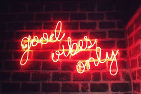 Aesthetic Good Vibes Only Neon Sign