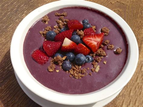 Authentic Brazilian Açaí Bowl Recipe