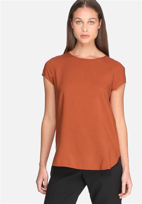 Short sleeve woven top - rust dailyfriday Blouses | Superbalist.com