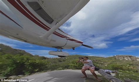 St Barts airport landing caught on camera in shocking 360 degree ...