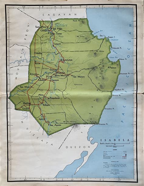 This is a large original brightly coloured vintage map of the province of Isabela in the ...