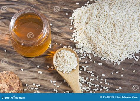 Seeds and Sesame Oil - Sesamum Indicum Stock Image - Image of kitchen ...