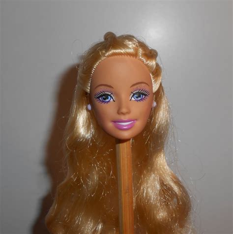 Vintage Barbie head Barbie head marked 1998 on the neck | Etsy | Barbie, Barbie halloween ...