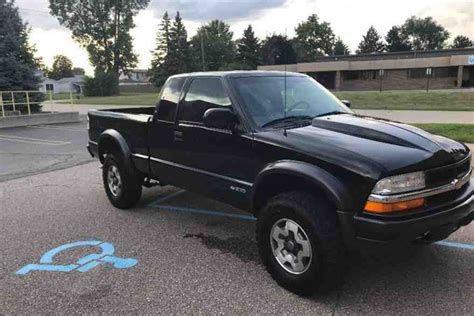 Autotrader Find: 1999 Chevy S-10 ZR2 With 4,000 Miles - Autotrader