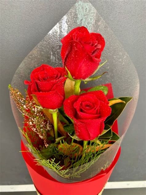 3 Red Rose Bouquet - Smithfield Florist