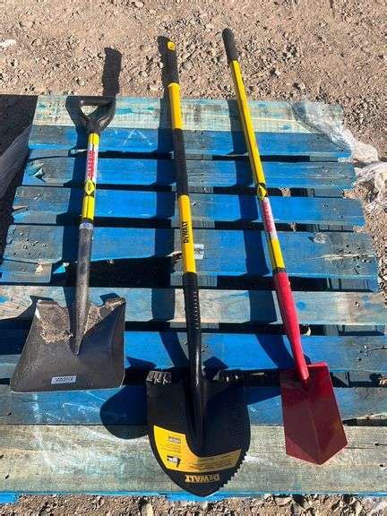 (3PC) Assorted Heavy Duty Shovels - Sierra Auction Management Inc