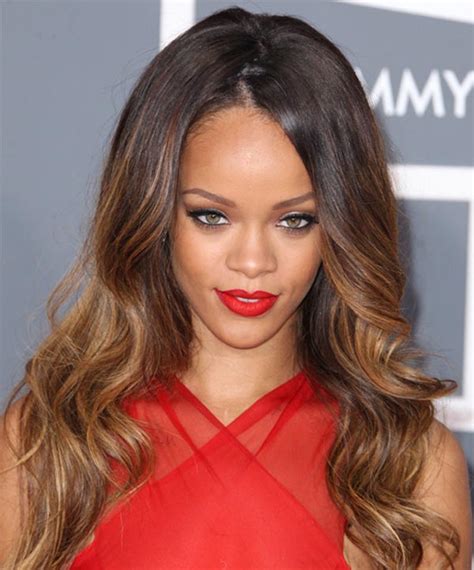 Amazing Rihanna Hairstyles and Haircuts – Random Talks