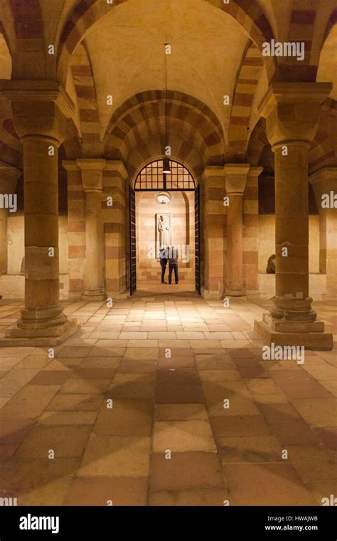 Germany, Rheinland-Pfalz, Speyer, Dom cathedral, crypt interior Stock ...