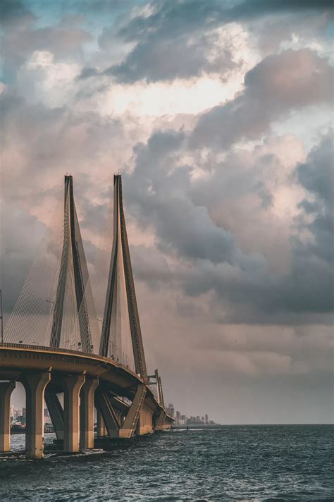 The Bandra Worli Sea Link is more than just a bridge! | Veena World