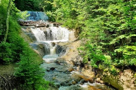 DIY Upper Peninsula Michigan waterfalls tour MAP: 10+ Michigan ...