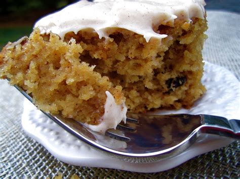 Applesauce Spice Cake