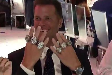 Tom Brady, Patriots flaunt 'greatest' Super Bowl ring of all-time