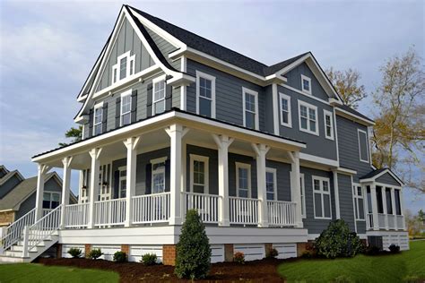 7 Siding Ideas Using the Trendiest Neutral Color