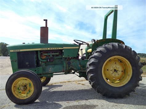 John Deere 2030 Utility Tractor