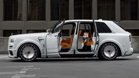 Custom Arctic White Mansory 2023 Rolls-Royce Cullinan For Sale