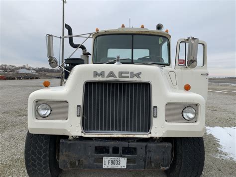 1978 U model Mack - Trucks for Sale - BigMackTrucks.com