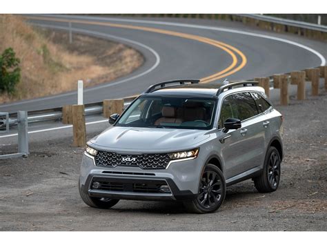 2023 Kia Sorento Pictures: | U.S. News