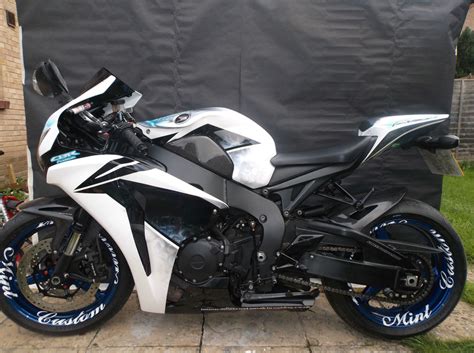 honda cbr1000rr custom *** MUST SEE***