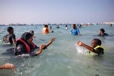 Friday at the beach in Mogadishu: Optimism shines through despite Somalia's woes | NPR & Houston ...