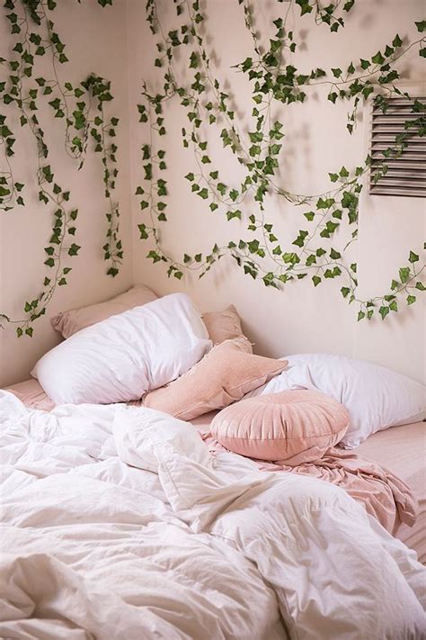 Decorative Vines Set | 1000 | Room ideas bedroom, Room inspiration bedroom, Aesthetic bedroom