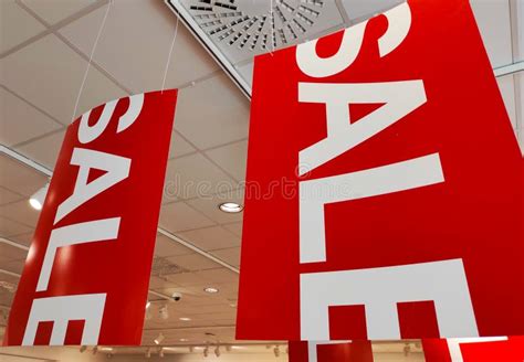 Sale Signs in a Clothing Store Stock Image - Image of consumerism, flower: 196817623