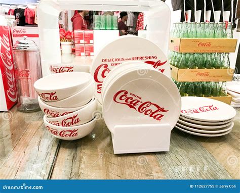 Coca Cola Merchandise for Sale Editorial Image - Image of plates, disney: 112627755