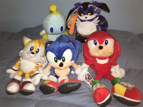 Anyone has a Sonic adventure plush in sale or trade? 😐 : r/SonicTheHedgehog