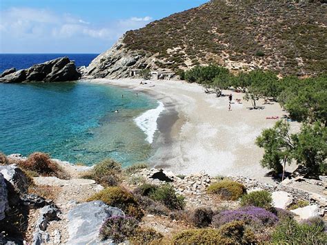 Agios Nikolaos beach | Folegandros