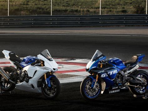 2023 Yamaha YZF-R1 GYTR Preview | Motorcyclist