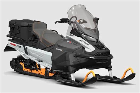 2023 Ski-Doo Skandic SE 600R E-TEC ES Silent Cobra WT 1.5 Track 20 in. Snowmobiles Antigo ...