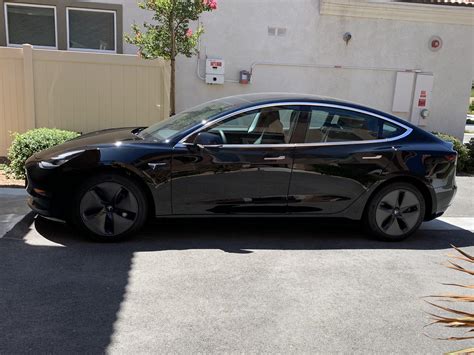 Tesla Model 3 Black / Model 3 / 2018 / Solid Black - 0fd96 | Only Used ...