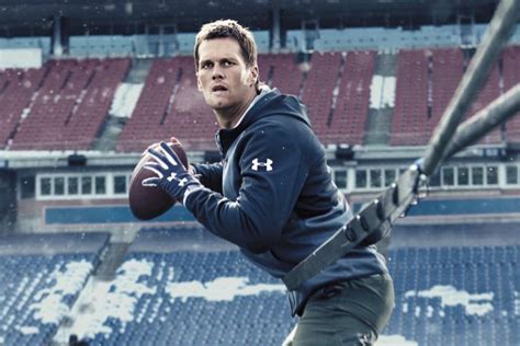 Tom Brady Diet and Workout Plan For An NFL-Ready Physique