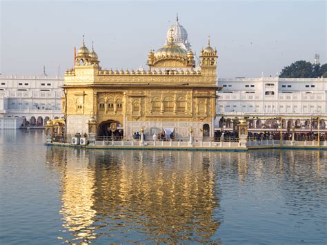 Visiting the Golden Temple, Amritsar | DesignDestinations