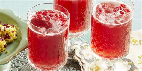 30 Best Winter Cocktails - Easy Winter Drinks