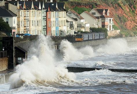 UK storm: South coast lashed by 25ft waves ahead of St Jude's storm | Daily Mail Online