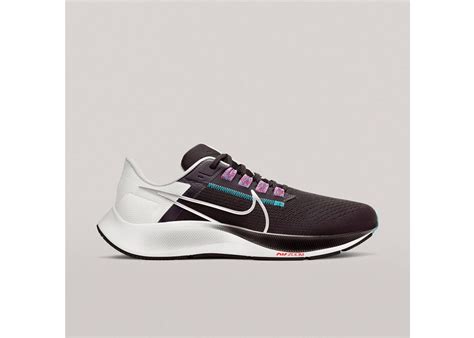 SHOE REVIEW: Nike Air Zoom Pegasus 38 - Canadian Running Magazine