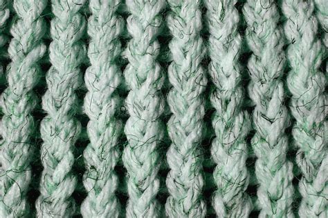 White and Green Knit Yarn Close Up Texture – Photos Public Domain