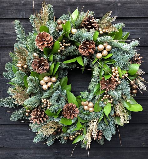 Christmas Wreath Fresh Outdoor Christmas Wreath Natural | Etsy | Noel ...