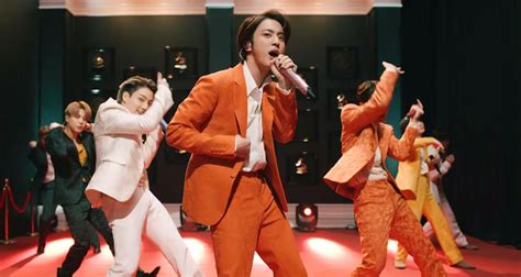 BTS are predictably 'Dynamite' during Grammys performance | EW.com