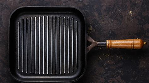 How to Grill Indoors with a Cast-Iron Grill Pan | Epicurious