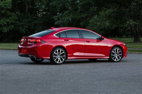 Used 2020 Buick Regal Sportback GS Review | Edmunds