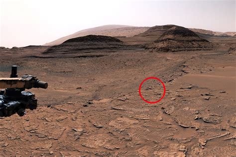 NASA's Curiosity Mars Rover Discovers Rippled Rock Textures and Evidence of its Watery Past ...