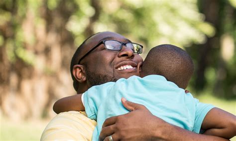 Science Says Hugging is Good for Kids - Detroit and Ann Arbor Metro Parent