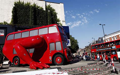 Double-decker bus gets Olympic make-over - Rediff Sports