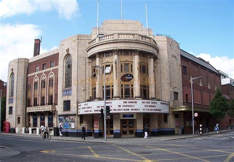 The Forum Theatre, Fulham, London - Cleaning London